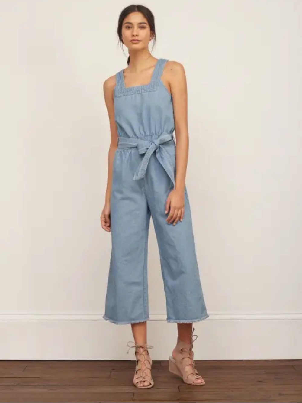 Abercrombie & Fitch Wide Leg Denim Jumpsuit Size 8 Cropped Raw Hem